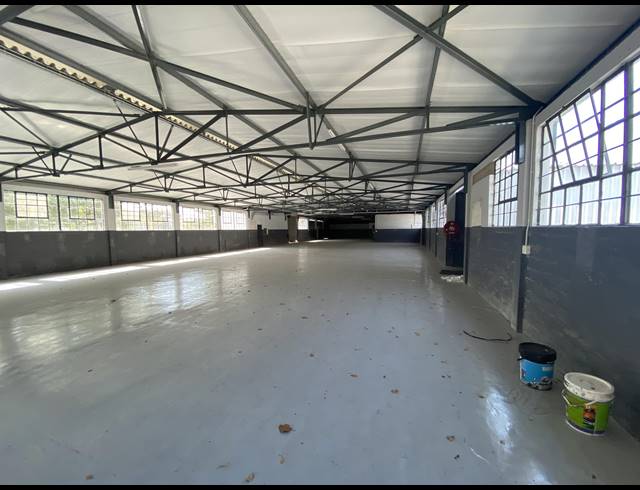 919M² WAREHOUSE TO LET IN NEW GERMANY
